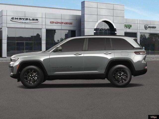 new 2024 Jeep Grand Cherokee car, priced at $45,729