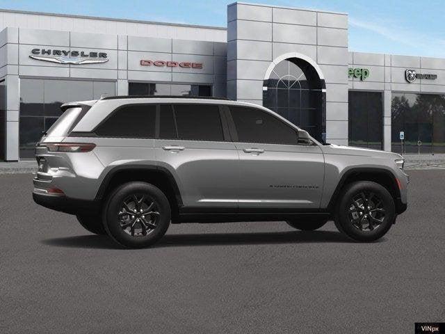 new 2024 Jeep Grand Cherokee car, priced at $45,729