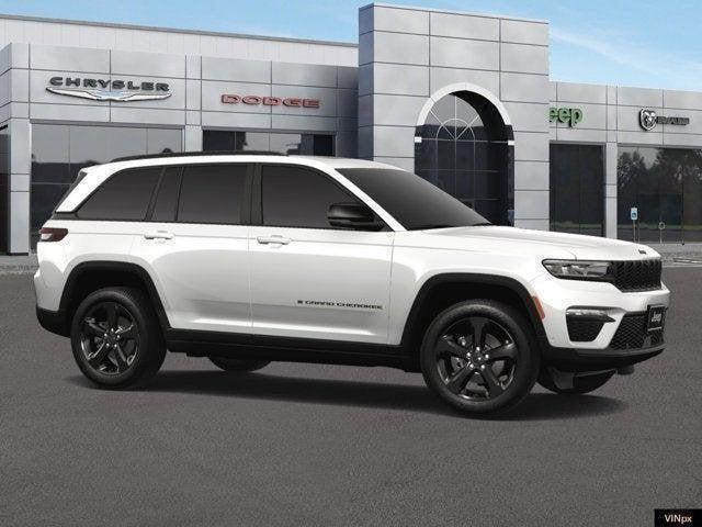 new 2025 Jeep Grand Cherokee car, priced at $56,640