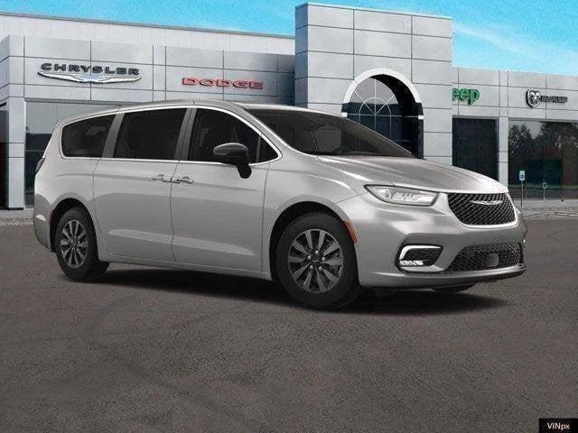 new 2023 Chrysler Pacifica Hybrid car, priced at $55,650