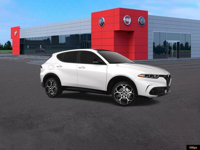 new 2025 Alfa Romeo Tonale car, priced at $52,930