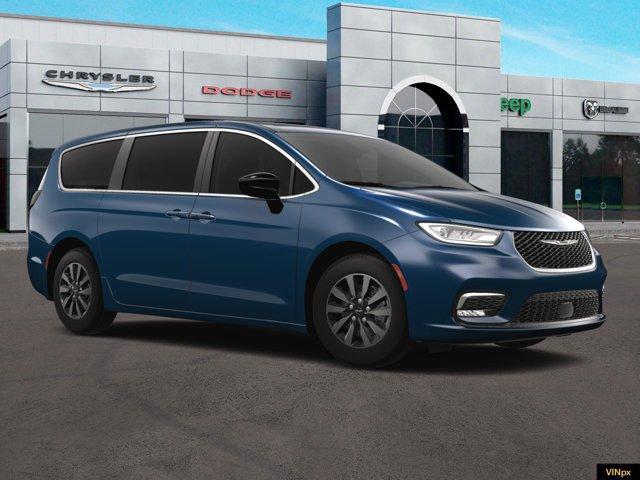 new 2024 Chrysler Pacifica Hybrid car, priced at $54,240