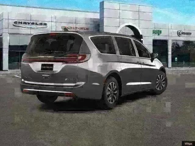 new 2023 Chrysler Pacifica Hybrid car, priced at $55,350