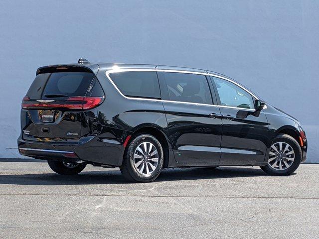 used 2023 Chrysler Pacifica Hybrid car, priced at $46,179