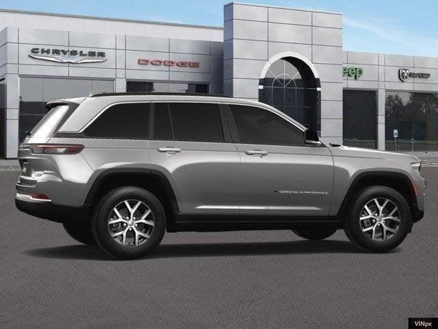 new 2025 Jeep Grand Cherokee car, priced at $58,130