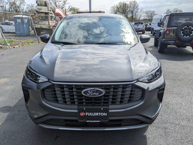 used 2025 Ford Escape car, priced at $29,995