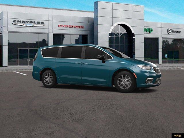 new 2025 Chrysler Pacifica car, priced at $47,815