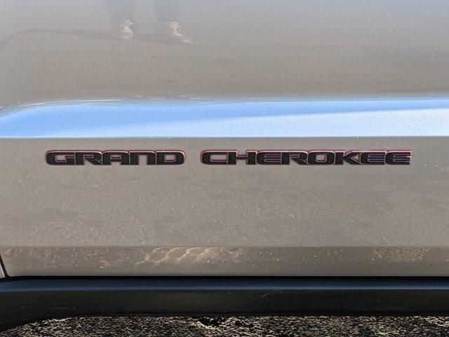 used 2021 Jeep Grand Cherokee car, priced at $27,600