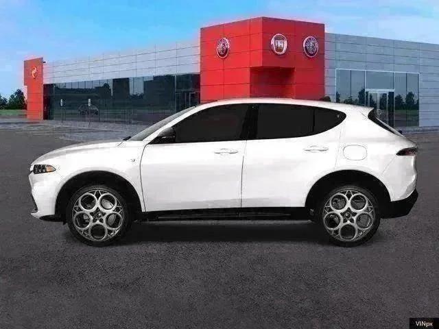 new 2024 Alfa Romeo Tonale car, priced at $51,140