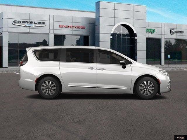 new 2023 Chrysler Pacifica Hybrid car, priced at $54,485