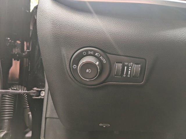 used 2022 Jeep Compass car, priced at $22,500