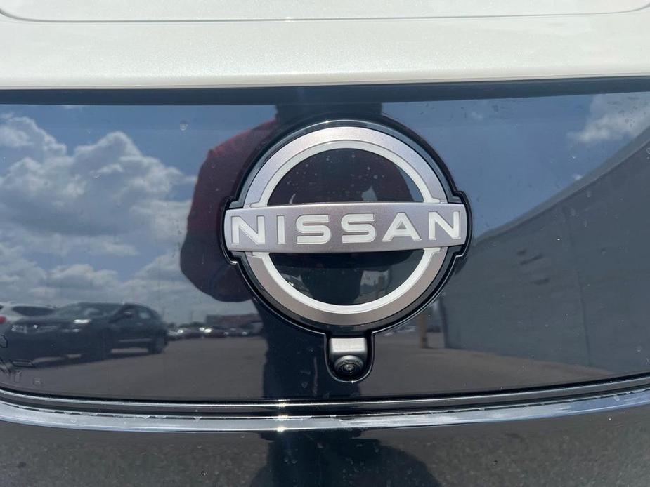 new 2023 Nissan Leaf car, priced at $28,280