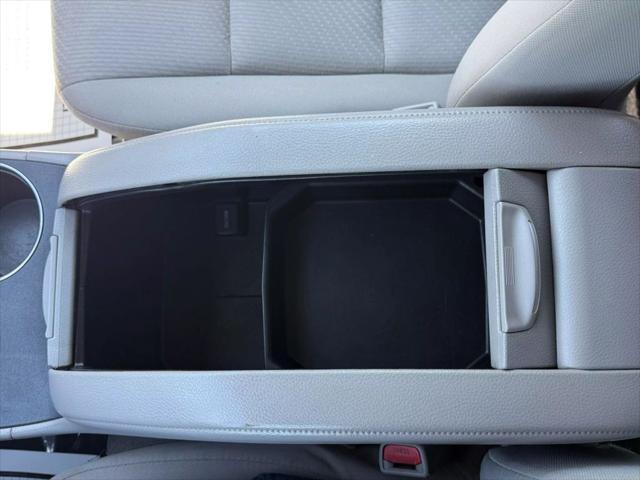 used 2019 Toyota Highlander car, priced at $19,699