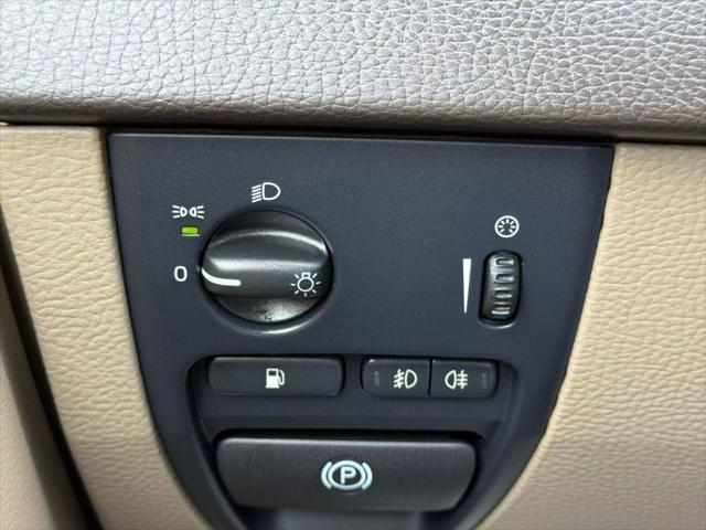 used 2011 Volvo XC90 car, priced at $6,999