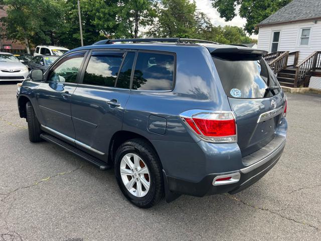 used 2012 Toyota Highlander car, priced at $11,499