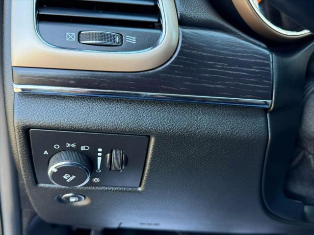 used 2014 Jeep Grand Cherokee car, priced at $15,799