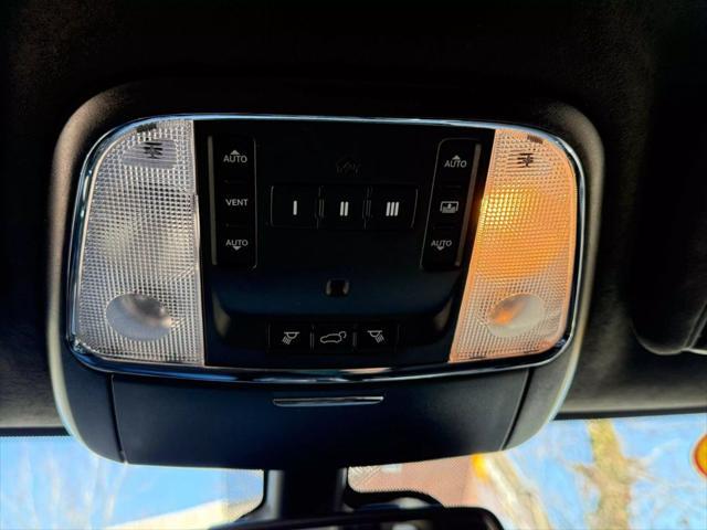 used 2014 Jeep Grand Cherokee car, priced at $15,799