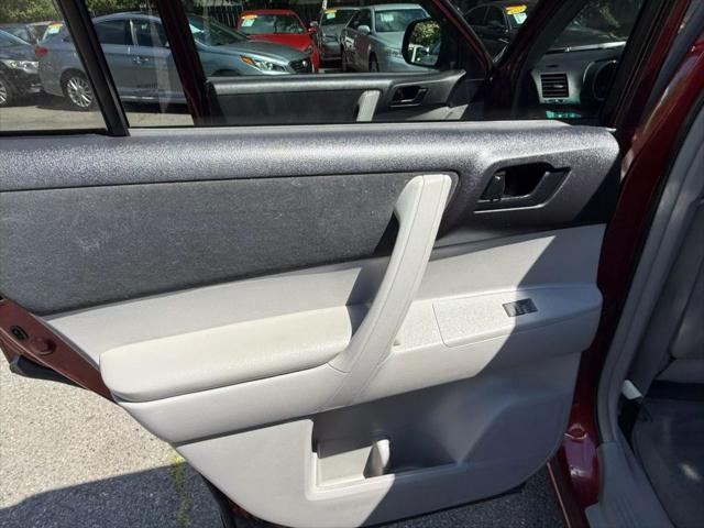 used 2010 Toyota Highlander car, priced at $9,999