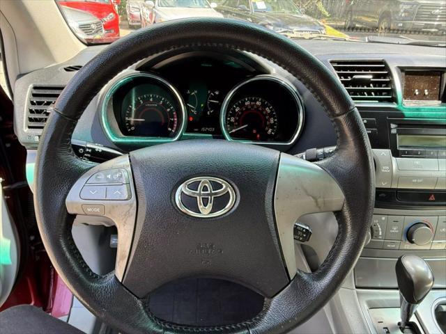 used 2010 Toyota Highlander car, priced at $9,999
