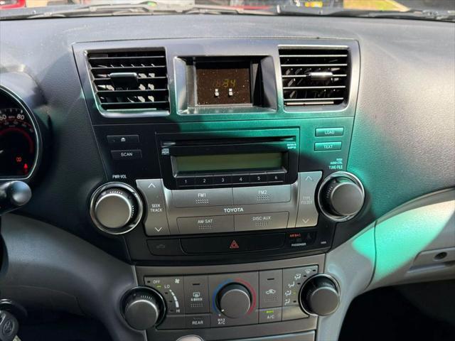 used 2010 Toyota Highlander car, priced at $9,999