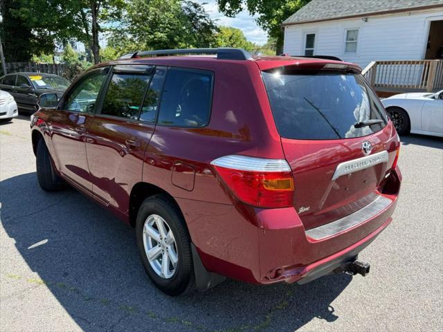 used 2010 Toyota Highlander car, priced at $9,999