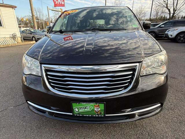 used 2015 Chrysler Town & Country car, priced at $8,399