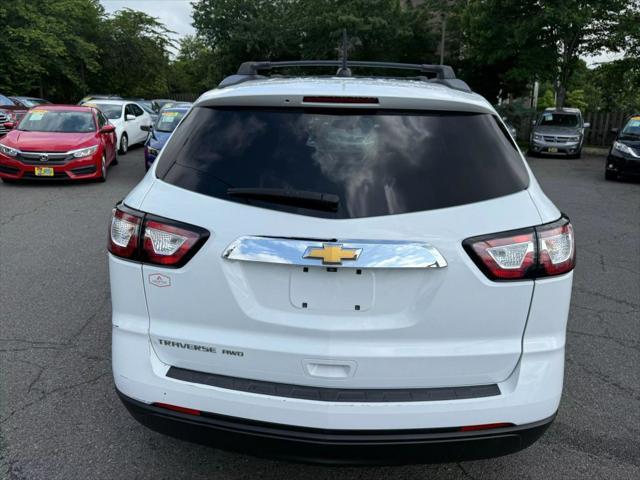 used 2017 Chevrolet Traverse car, priced at $8,999