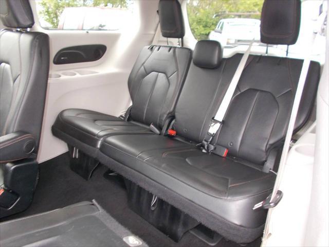 used 2018 Chrysler Pacifica car, priced at $15,495