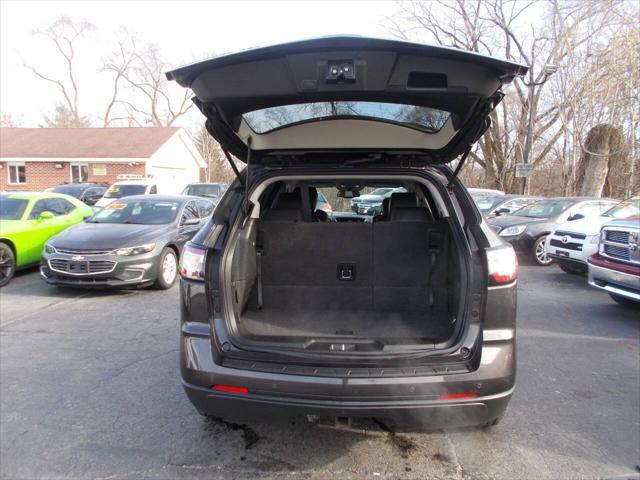 used 2017 Chevrolet Traverse car, priced at $10,495