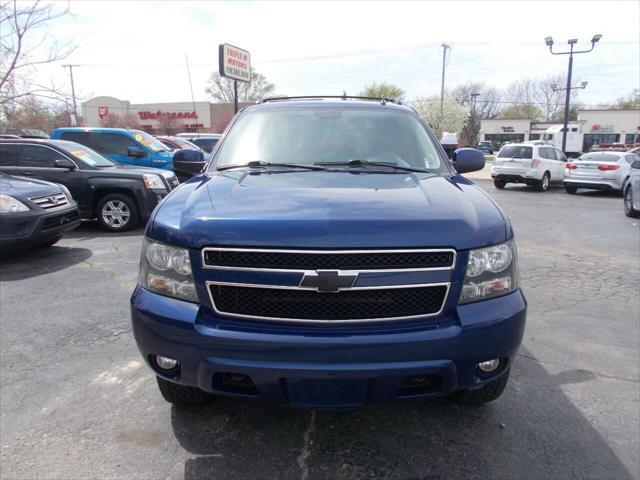 used 2013 Chevrolet Avalanche car, priced at $11,495