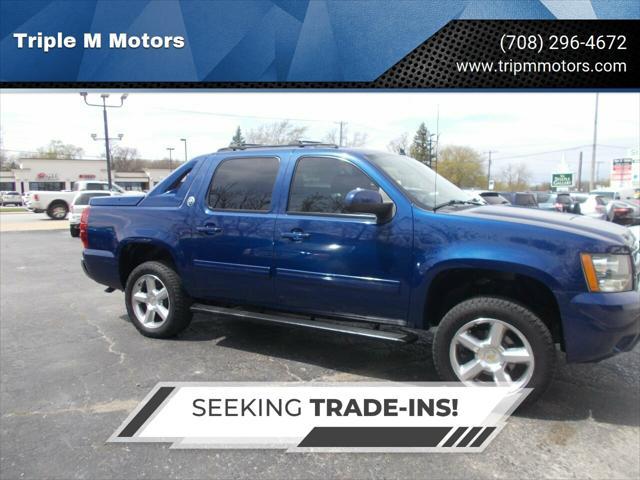 used 2013 Chevrolet Avalanche car, priced at $11,995
