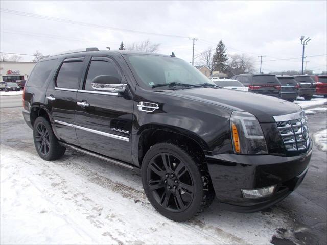 used 2011 Cadillac Escalade car, priced at $15,995