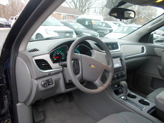 used 2015 Chevrolet Traverse car, priced at $8,995