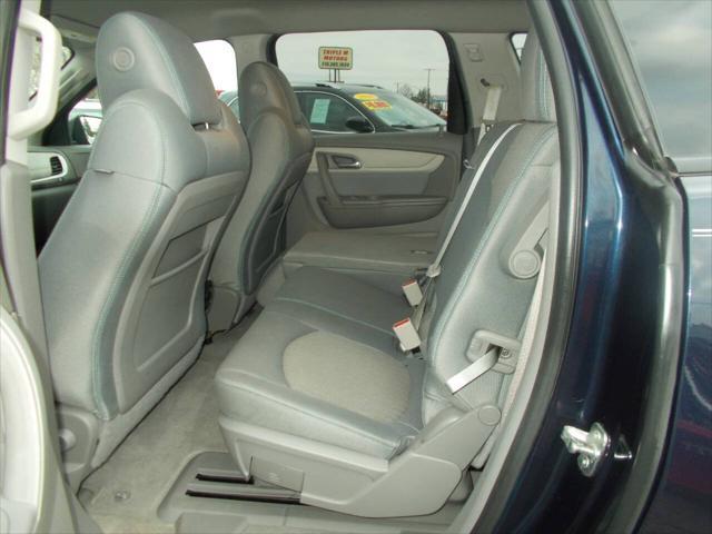 used 2015 Chevrolet Traverse car, priced at $8,995