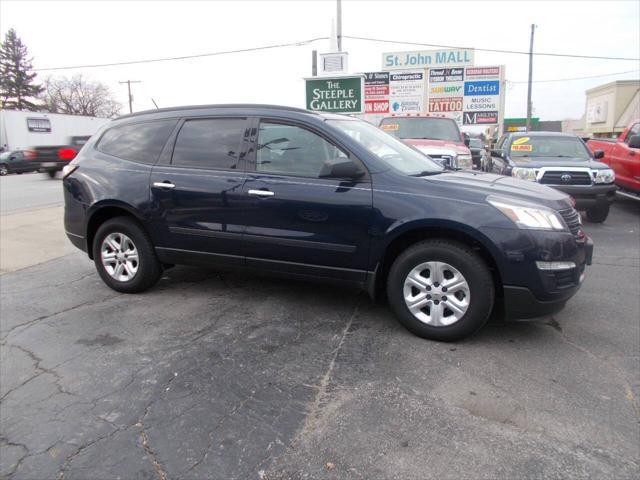 used 2015 Chevrolet Traverse car, priced at $8,995