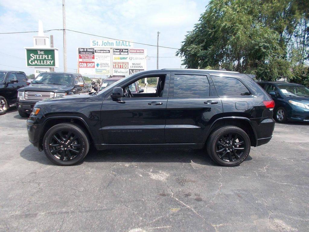 used 2020 Jeep Grand Cherokee car, priced at $17,495