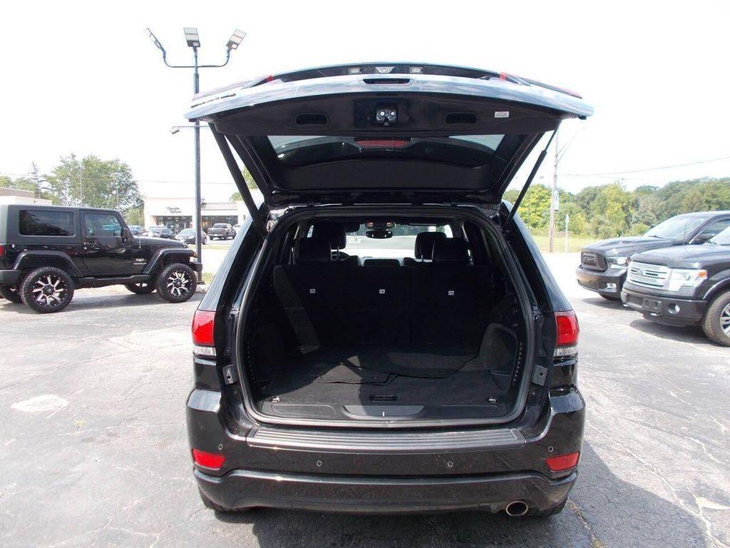 used 2020 Jeep Grand Cherokee car, priced at $16,295