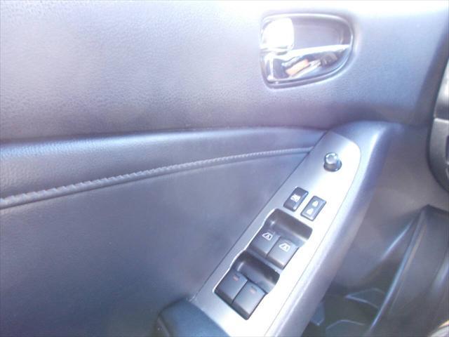 used 2009 Nissan Altima car, priced at $4,995