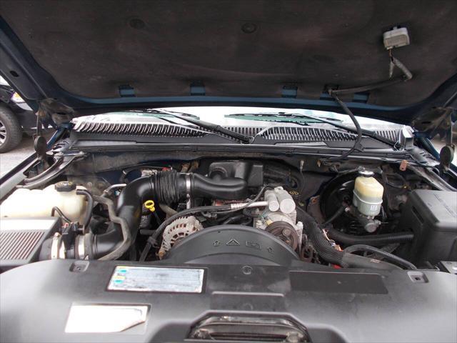 used 2002 GMC Sierra 1500 car, priced at $4,995