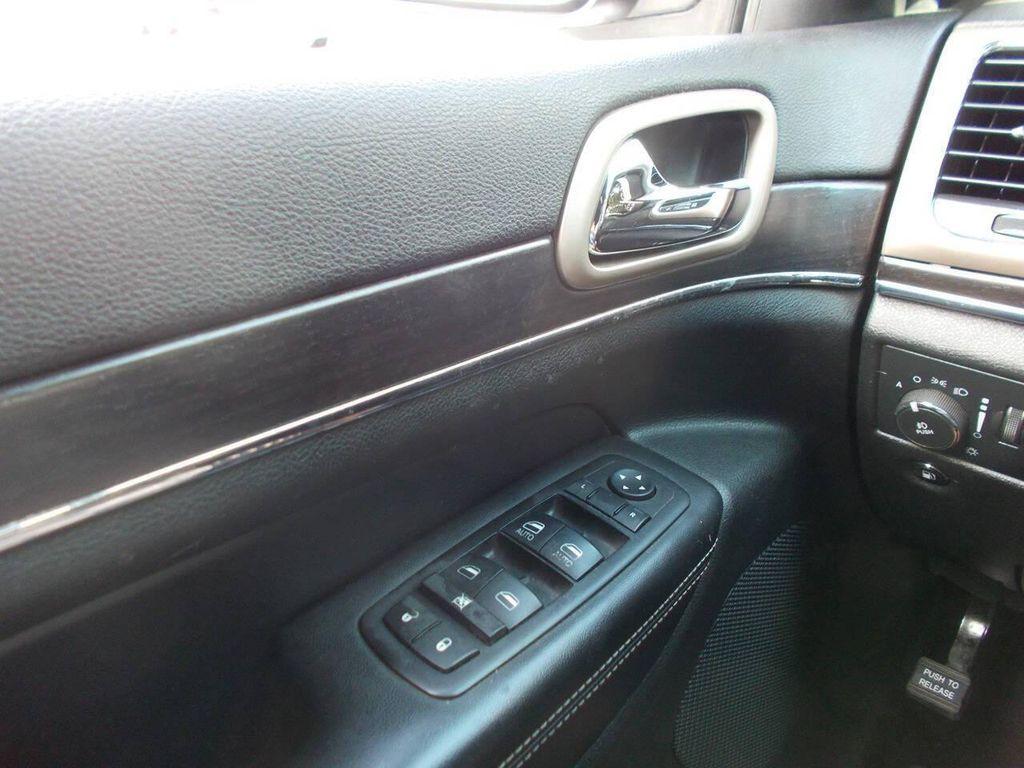 used 2014 Jeep Grand Cherokee car, priced at $10,495
