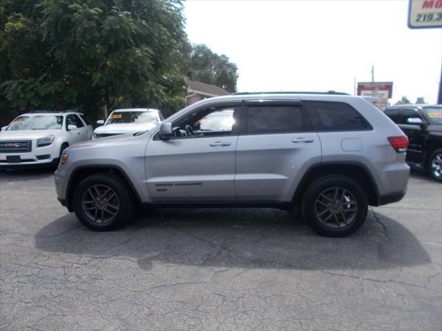 used 2017 Jeep Grand Cherokee car, priced at $14,995