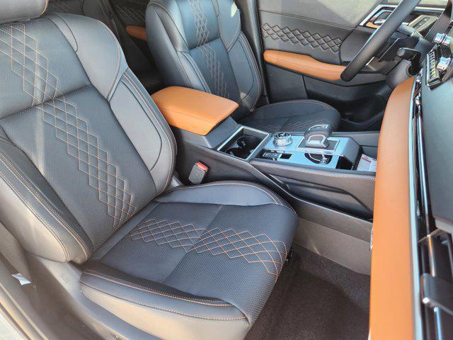 new 2025 Mitsubishi Outlander PHEV car, priced at $44,825