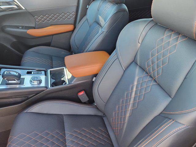 new 2025 Mitsubishi Outlander PHEV car, priced at $44,825