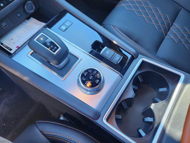 new 2025 Mitsubishi Outlander PHEV car, priced at $44,825