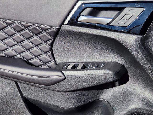 new 2025 Mitsubishi Outlander PHEV car, priced at $43,725