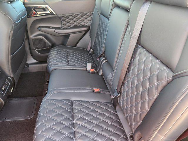 new 2025 Mitsubishi Outlander PHEV car, priced at $43,725