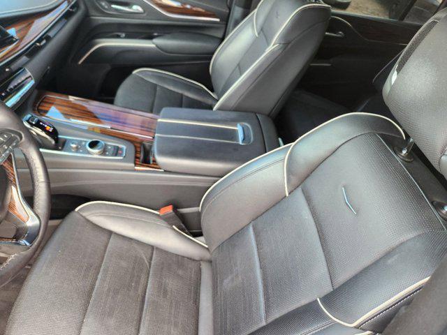 used 2023 Cadillac Escalade ESV car, priced at $75,366