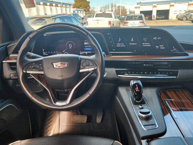 used 2023 Cadillac Escalade ESV car, priced at $75,366