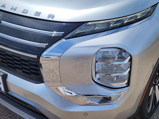 new 2025 Mitsubishi Outlander car, priced at $35,190