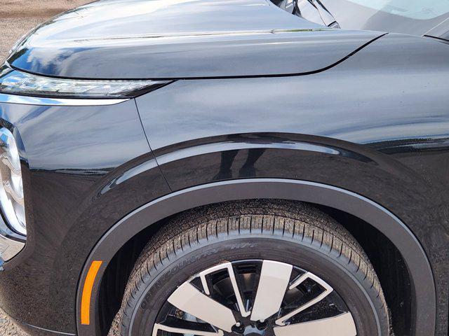 new 2025 Mitsubishi Outlander car, priced at $41,590